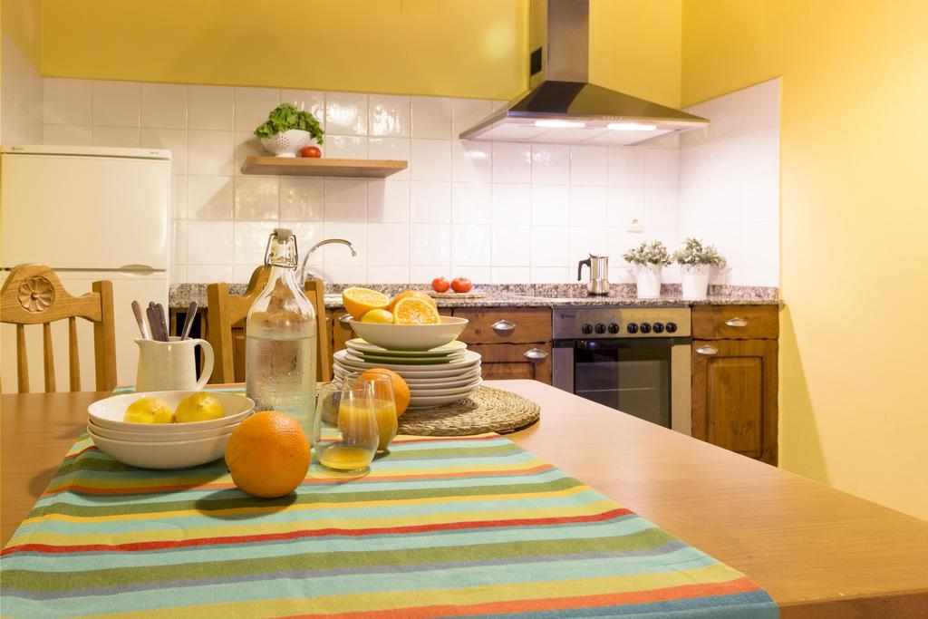 Casa Gayon Apartment โปลา เด อายันเด ภายนอก รูปภาพ